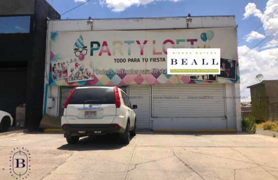 BODEGA- LOCAL EN RENTA EN AV. FRANCISCO VILLA $23,500