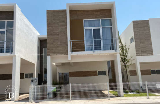 CASA EN VENTA FRACC. BOSQUES BOREALES ZONA RELIZ TIPO YUKON