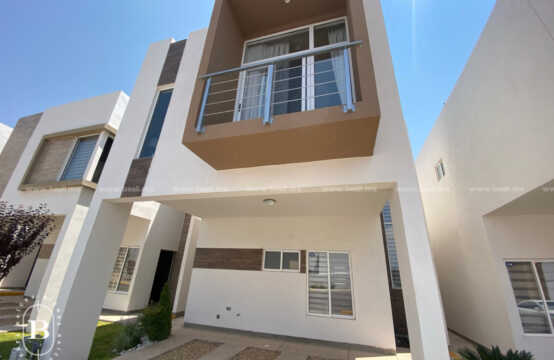 CASA EN VENTA FRACC. BOSQUES BOREALES ZONA RELIZ TIPO OSLO ETAPA I $2,000,000